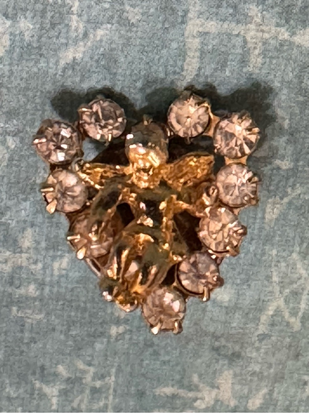 VINTAGE CHERUB LAPEL PIN